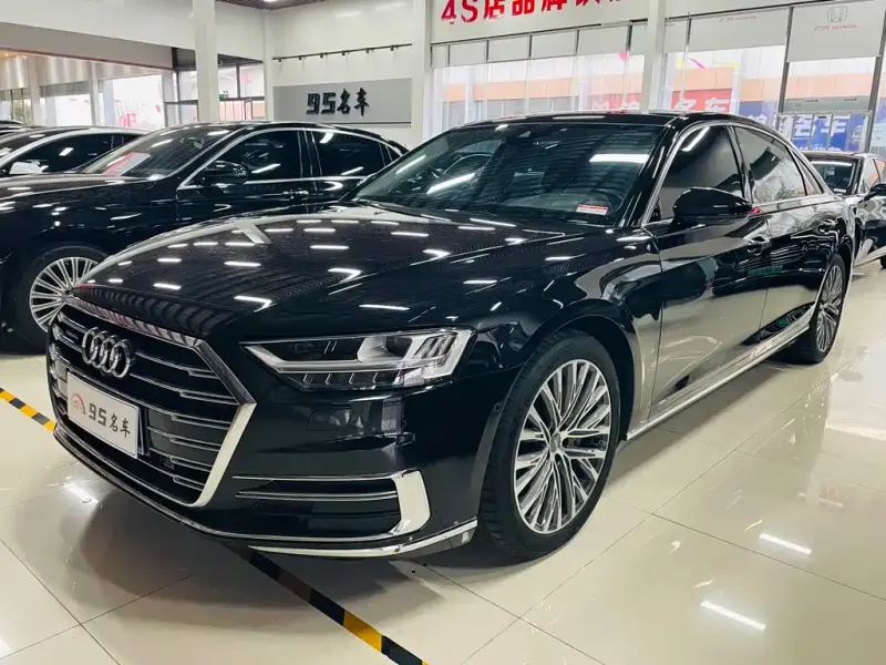 Audi A8, 2020