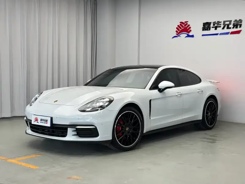 Porsche Panamera, 2018