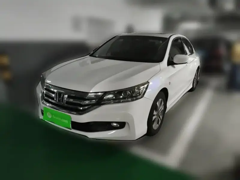 Honda Accord, 2015