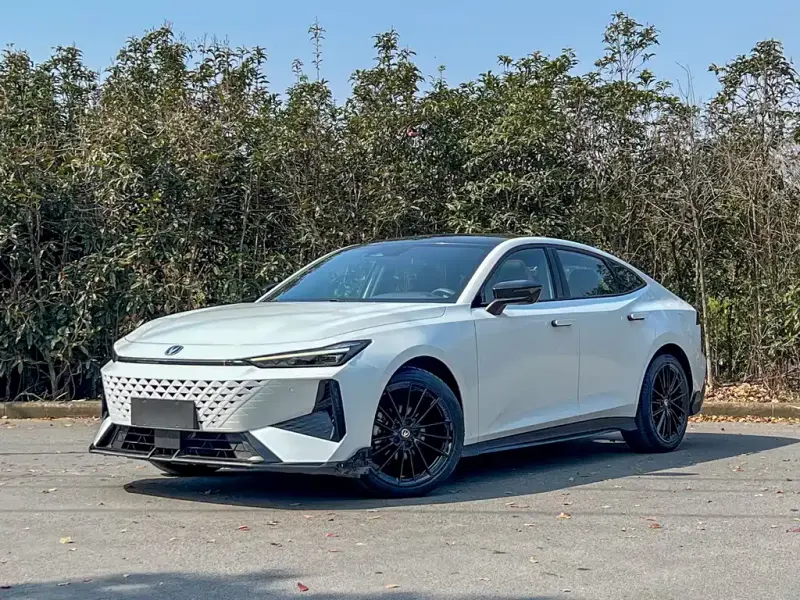 Changan UNI-V, 2024