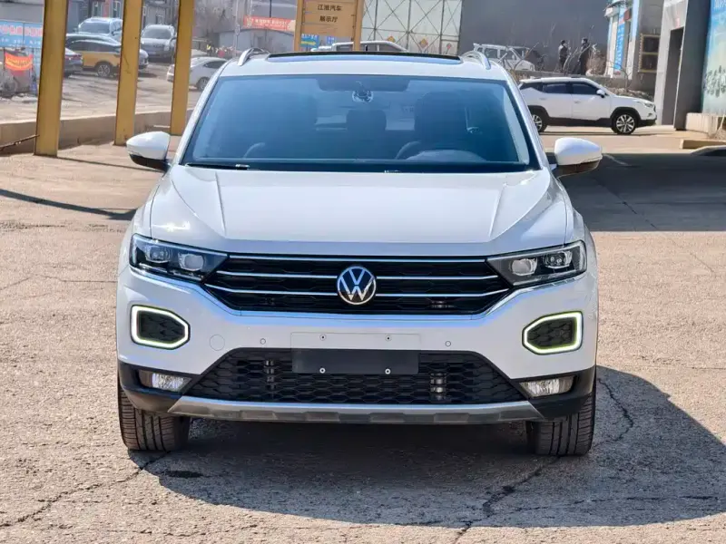 Volkswagen T-Roc, 2023