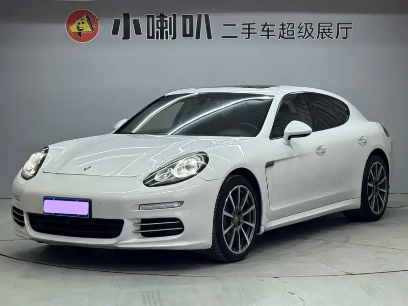 Porsche Panamera, 2015