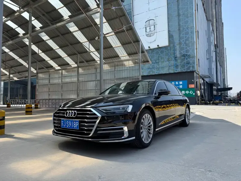 Audi A8, 2020