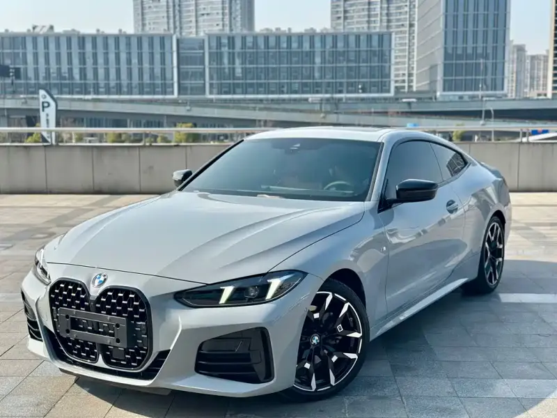 BMW 4 Series, 2025