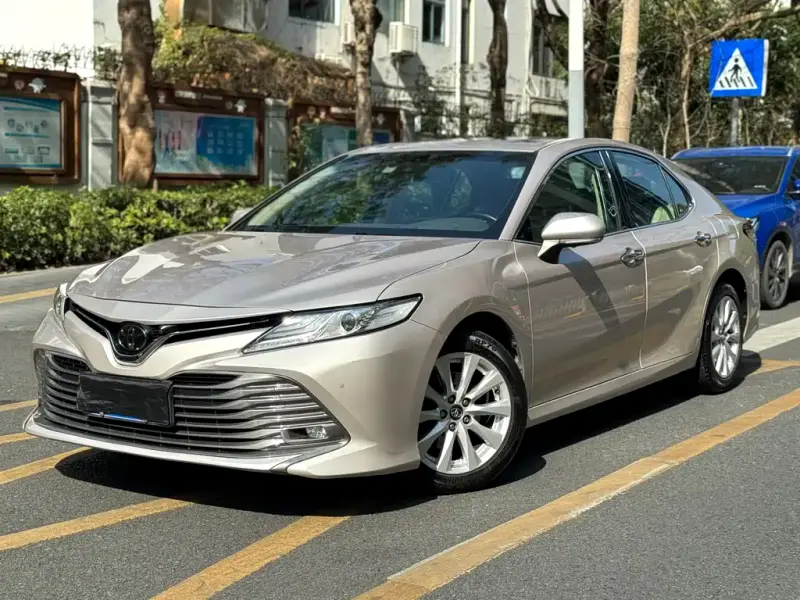 Toyota Camry, 2018