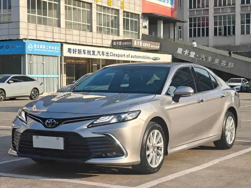 Toyota Camry, 2022
