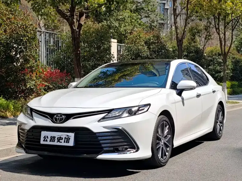 Toyota Camry, 2022