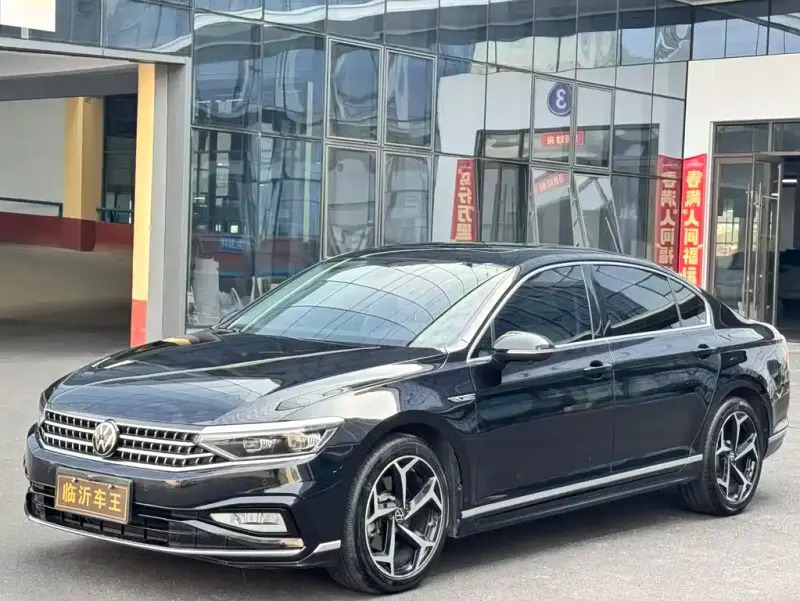 Volkswagen Magotan, 2023