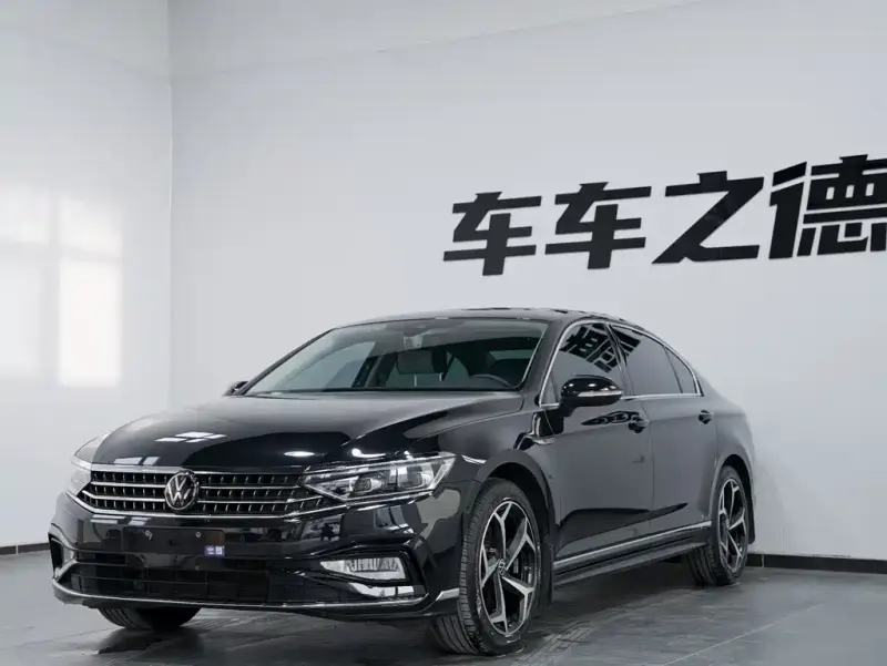 Volkswagen Magotan, 2023