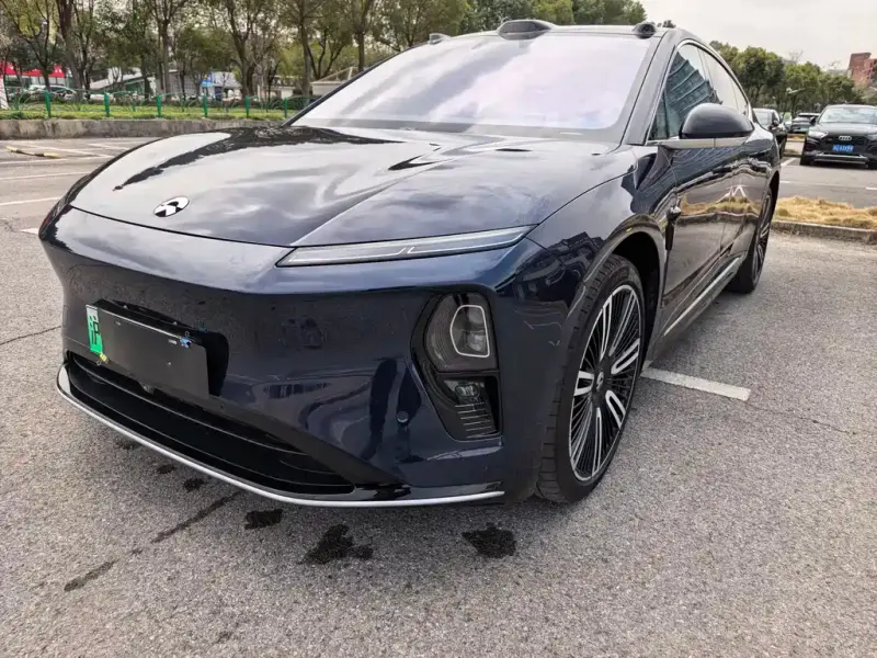 NIO ET9, 2025