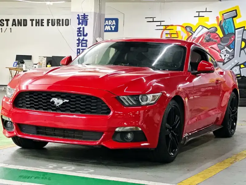 Ford Mustang, 2015