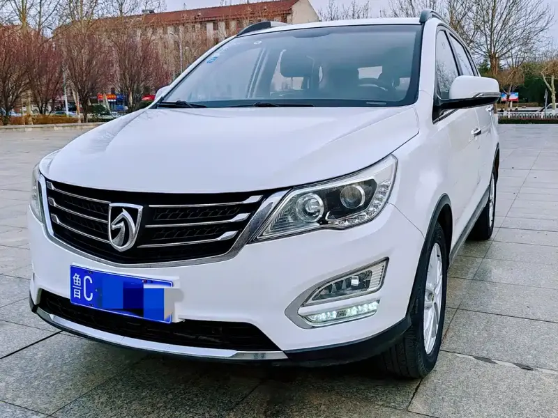 Baojun 560, 2016