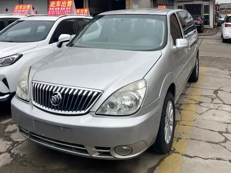 Buick GL8, 2014