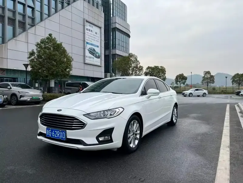 Ford Mondeo, 2022