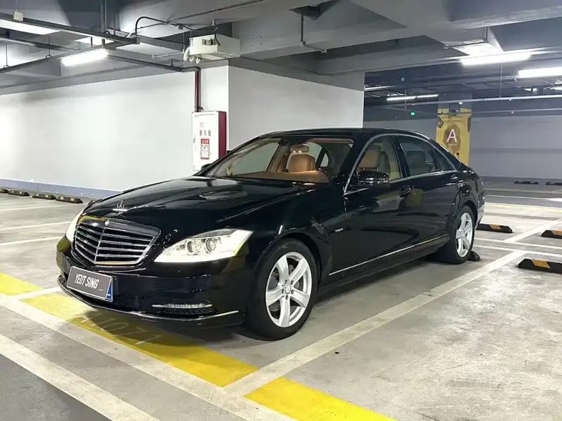 Mercedes-Benz S-Class, 2013