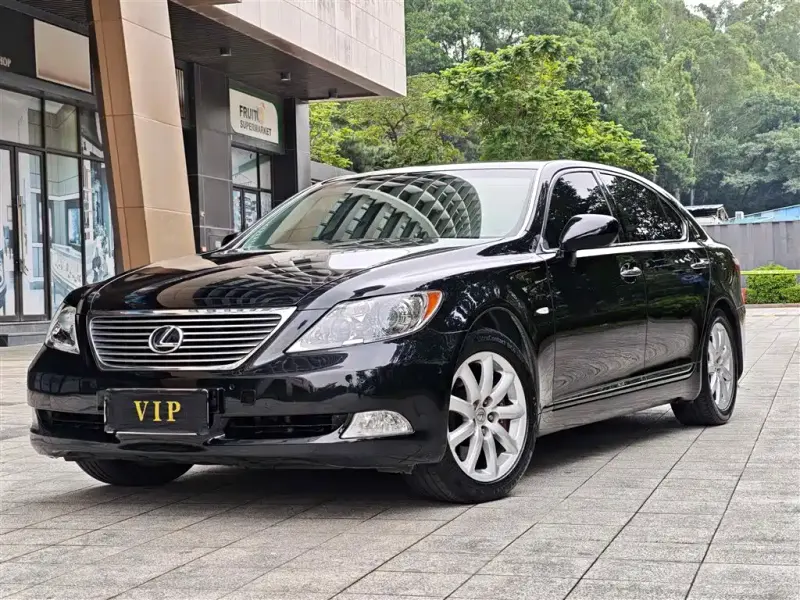 Lexus LS, 2008