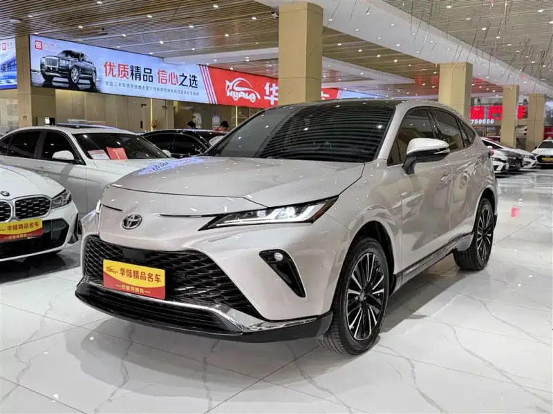 Toyota Venza, 2022