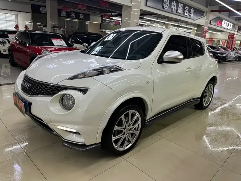 Infiniti ESQ, 2018