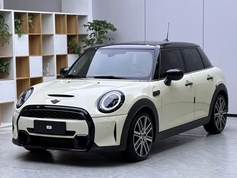 MINI Mini, 2022