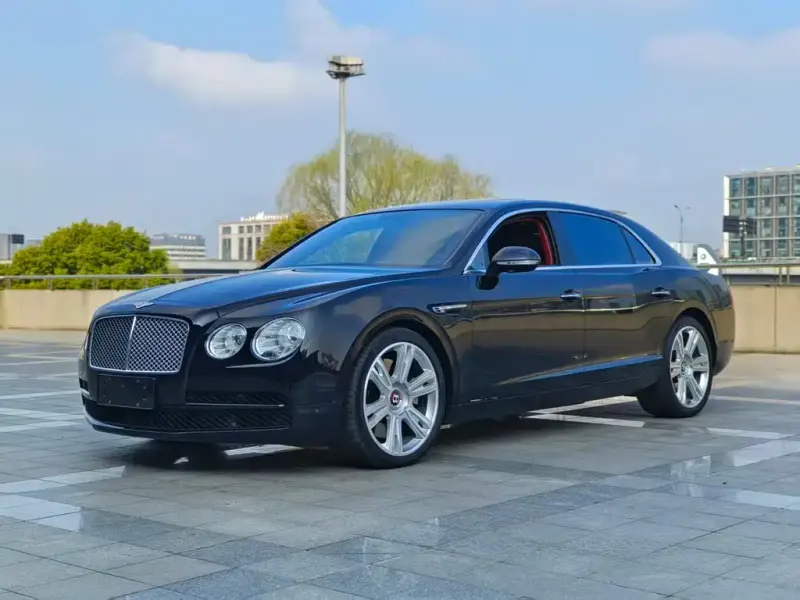 Bentley Flying Spur, 2015