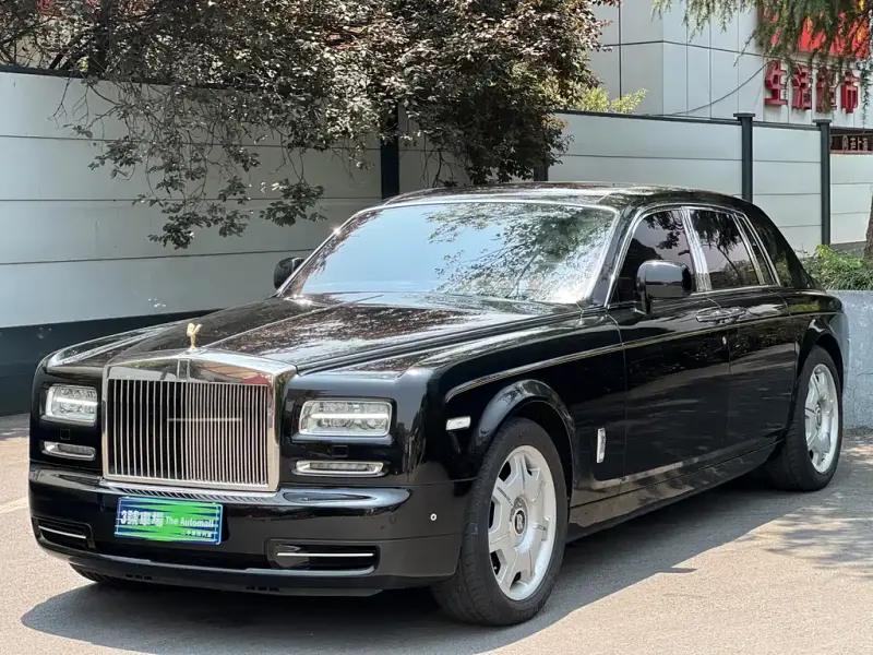 Rolls-Royce Phantom, 2015