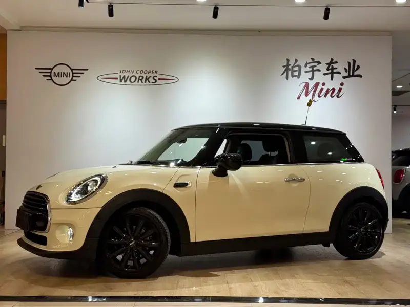 MINI Mini, 2020