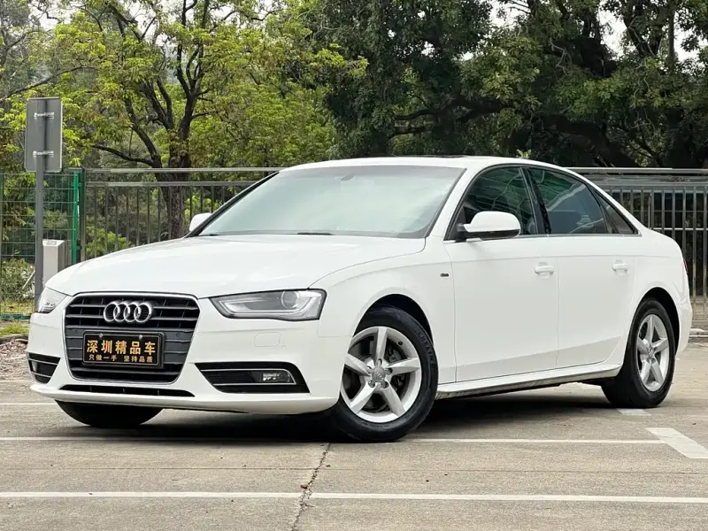 Audi A4L, 2013