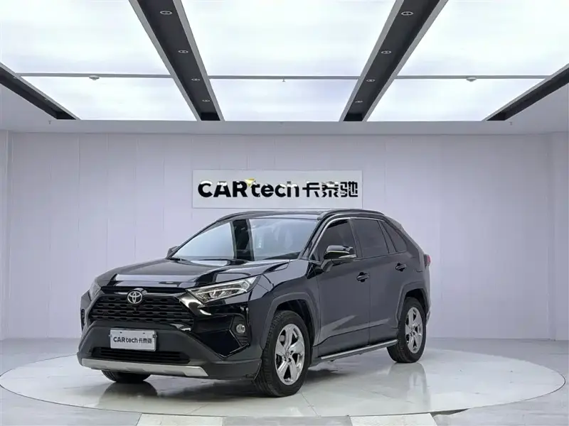 Toyota RAV4, 2022