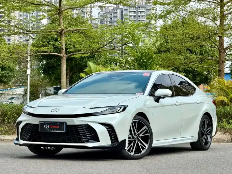 Toyota Camry, 2026