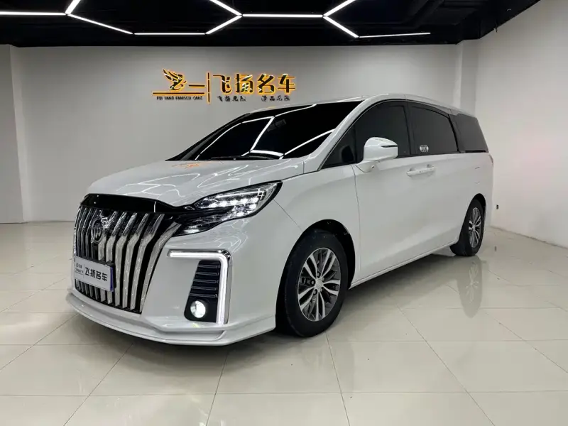 Buick GL8, 2022