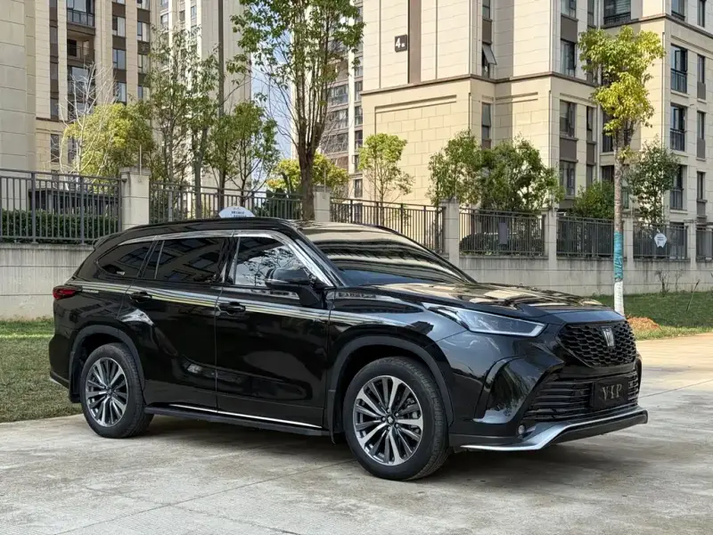 Toyota Crown Kluger, 2026