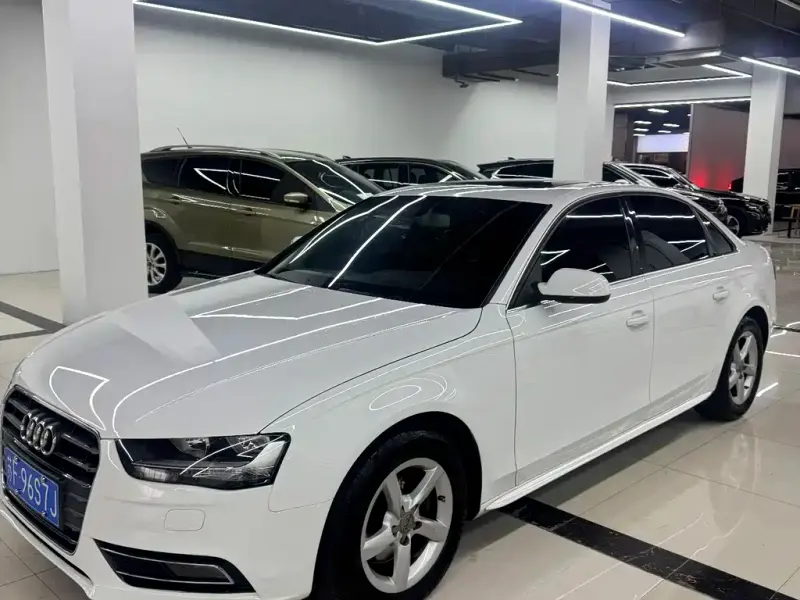 Audi A4L, 2014