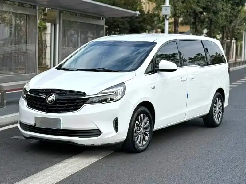 Buick GL8, 2022
