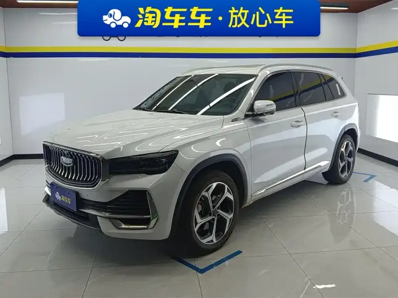 Geely Xingyue L, 2025