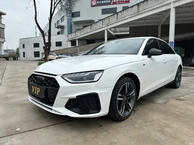 Audi A4L, 2022