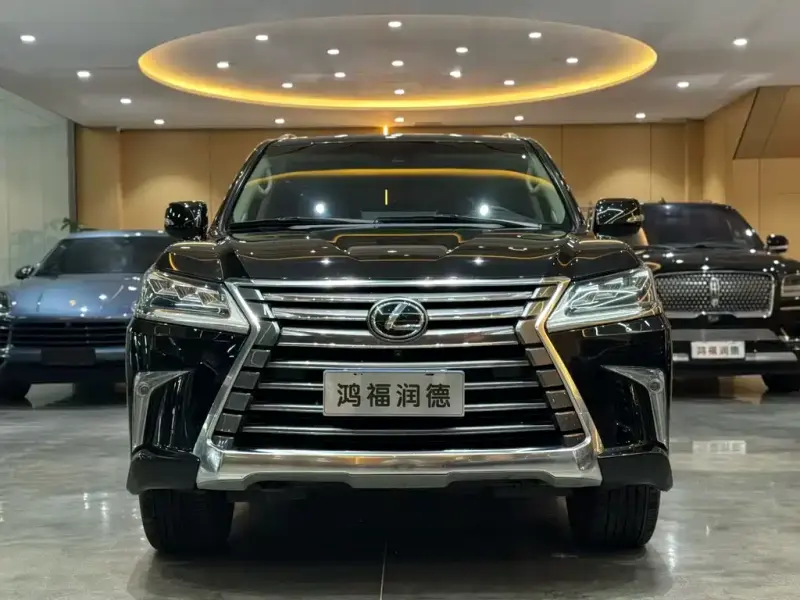 Lexus LX, 2017