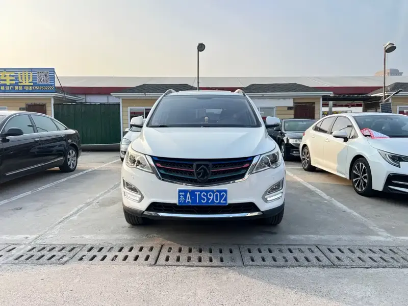 Baojun 560, 2016