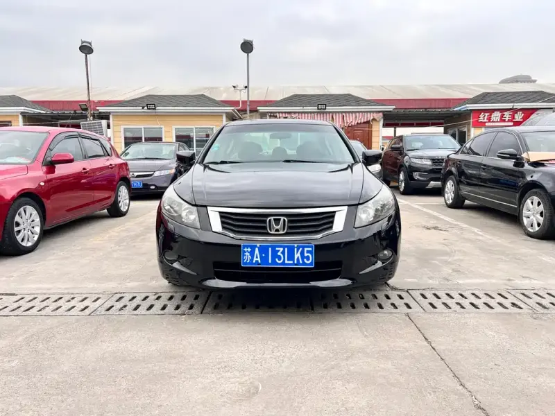 Honda Accord, 2010