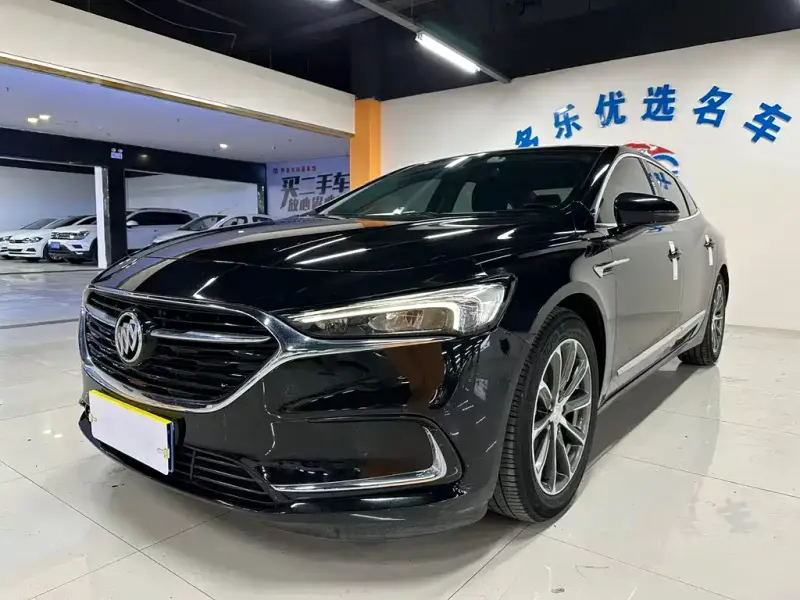 Buick LaCrosse, 2022