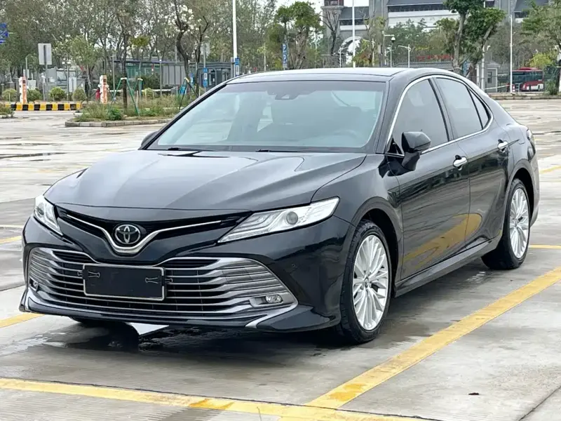 Toyota Camry, 2020