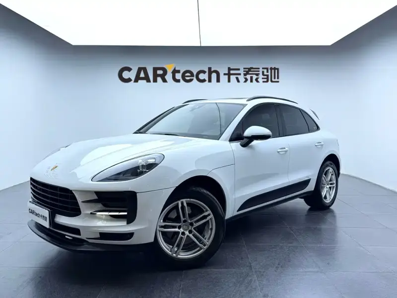 Porsche Macan, 2020