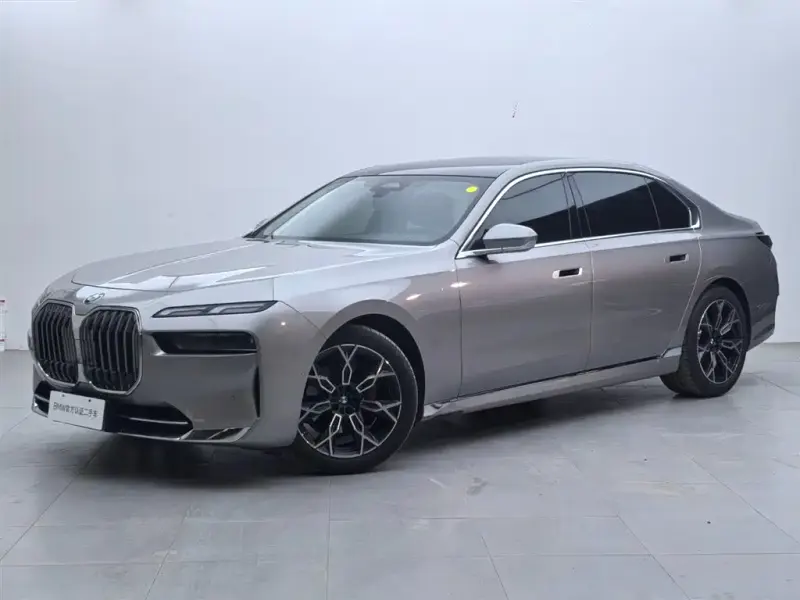 BMW 7 Series, 2023