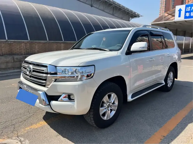 Toyota Land Cruiser, 2018
