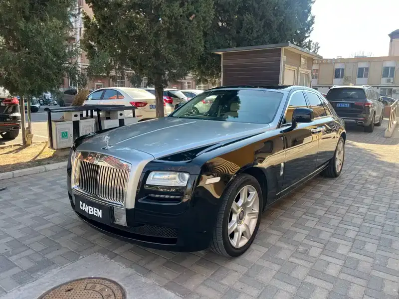 Rolls-Royce Ghost, 2011