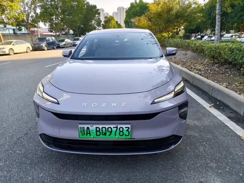 Roewe D6, 2025