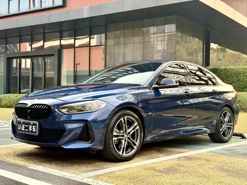 BMW 1 Series, 2021
