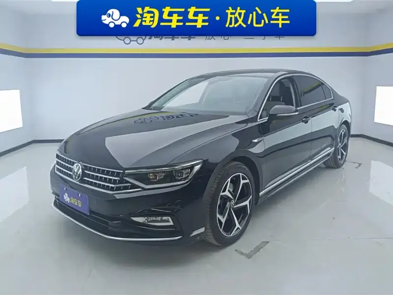 Volkswagen Magotan, 2023
