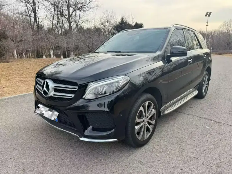Mercedes-Benz GLE, 2016