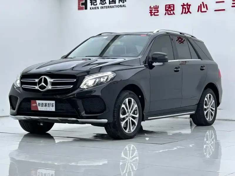 Mercedes-Benz GLE( ), 2017