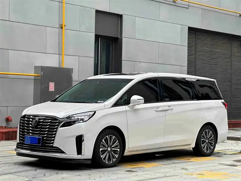 Buick GL8, 2023